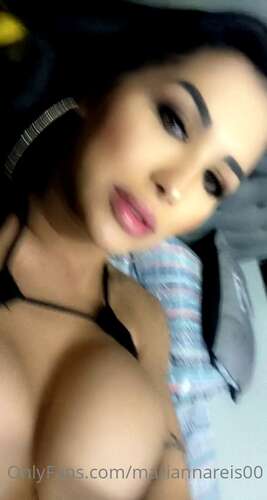 Mariannareis00 – 16 12 2021 2303736102 – Let S Play With Me 1232p - Cover