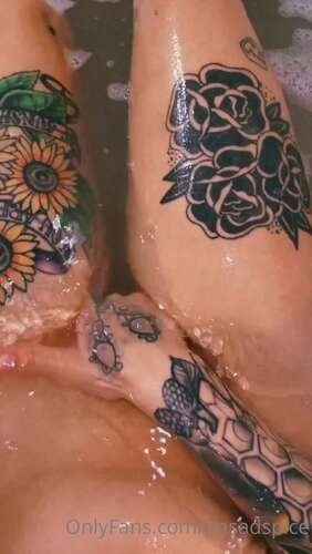 Imsadspice – 29 10 2022 2658742916 – Bringing You Guys Along In The Bath With Me Today 1920p - Cover