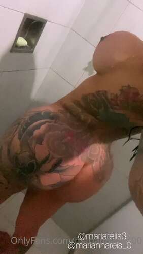 Mariannareis00 – 20 08 2021 2198719082 – Does Anyone There Also Like To Take A Shower At Dawn 1920p - Cover