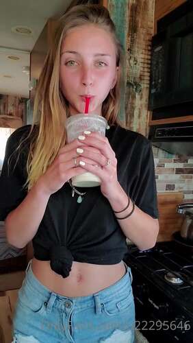 Macymeadows – 21 05 2020 345468076 – Which Fast Food Place Has The Best French Fries 1920p - Cover