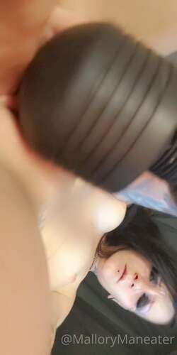 Mallorymaneater – 13 10 2020 1068434989 – Here S Some Clips From Me Enjoying Myself During A 1On1 Snapshow 1440p - Cover