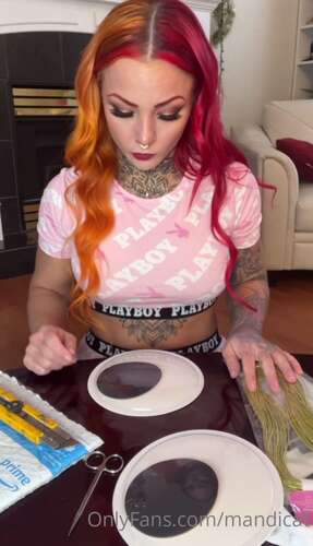 Mandicat – 16 12 2022 2717881252 – Guys.. I May Be Sexy But I M Also Fucking Strange. I Hope You Enjoy My Odd Humour F 1552p - Cover