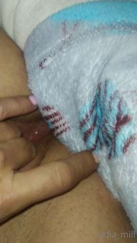 Lydia Milf – 26 08 2021 2203659789 – As Me Despert De Cachonda Quien Me Ayuda 1920p - Cover