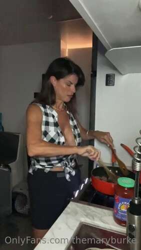 Themaryburke – 14 01 2023 2742936444 – Popping The Colander And Draining The Meat. 766p - Cover