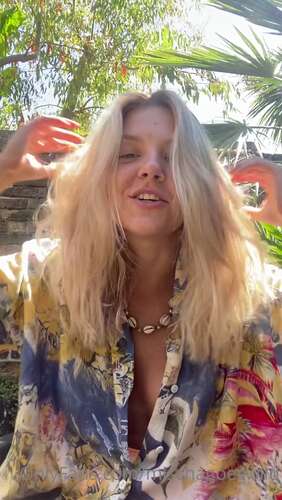 Mischagoeswild – 16 07 2022 2524345497 – A Little Weekend Update About What S Happening Today And A Couple Other Bits. Also I Ha 1920p - Cover