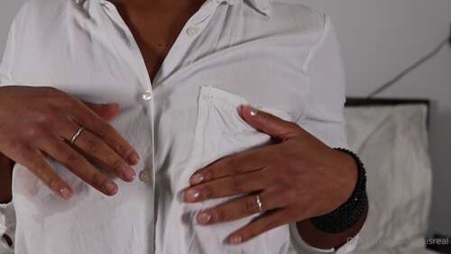 Fluoisreal – 25 11 2021 2276350912 – You Wanna See More Check Your Messages…. 1080p - Cover