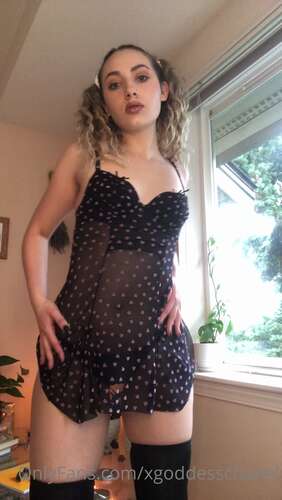 Iworshipavaonyx – 04 11 2020 1192403556 – Sit Back Relax And Get Lost In The Fantasy Of My Divine Femininity. You Re Completely Mesmerized B 1920p - Cover