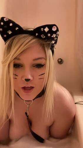 Missnerdydirty – 19 11 2019 14471307 – Kitty Needs A Bath After Squirting For Master 3 1920p - Cover