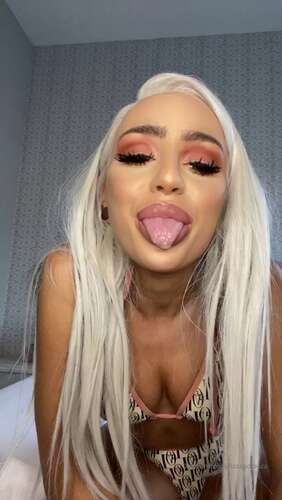 Lissapolooza – 07 04 2020 217977888 – Blowing Spit Bubbles 1280p - Cover