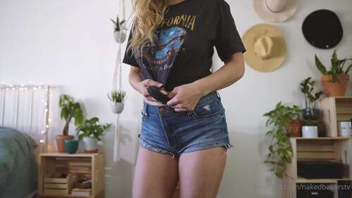 Nakedbakerstv – 07 03 2021 2049015147 – Clothing Try On And Dildo Review. Was Super Nervous 1080p - Cover