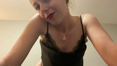 Nadiafoxx69 – 12 12 2019 103587256 – Am I A Tease….Probably 1080p - Cover