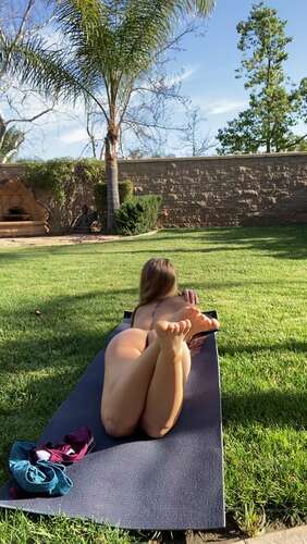 Xnicoleanistonx – 2020 02 13 5E45D744C0E4E895D040C 1920p - Cover