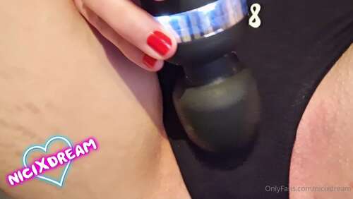 Nicixdream – 06 03 2021 2048003316 – Make The Panty Full With Pussy Juice Before Sending It To The Customer 1080p - Cover