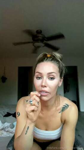 Xnicoleanistonx – 2021 08 21 D7Mrijk5O8Arjsxi4Sogozb1Nh0Zypvz 1280p - Cover