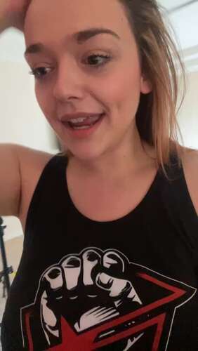 Nikkieliot – 05 02 2023 2765851152 – Of Live Hello Grwm Get Ready W Me You All Are So Amazinggg Thank You To Eve 1280p - Cover