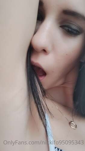 Nikkifo95095343 – – 11 10 2020 1057110419 Csupasz 1280p - Cover