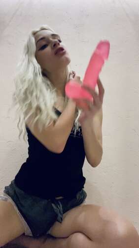 Niko Belle – 07 01 2020 18271611 – Suck Dildo 1920p - Cover