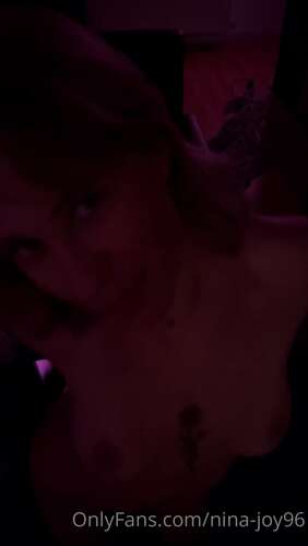 Nina – Joy96 17 12 2022 2718585240 – Gooood Morning H Ttet Ihr Interesse An So Einem 1920p - Cover