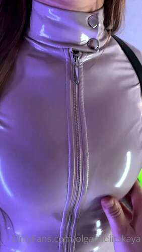 Olgachulitskaya – 06 01 2022 2321971380 – I Know You Like Me In Shiny Vinyl Catsuit I Think The Pink One Suits Me Very Wel 1920p - Cover