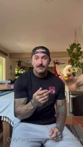 Xnicoleanistonx – 2022 10 21 0H7Dao5Eu31Qxp8Se84Gj Source 1920p - Cover