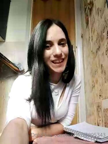 Nikkifo95095343 – – 07 05 2022 2447783532 P Mit Szoltok 640p - Cover