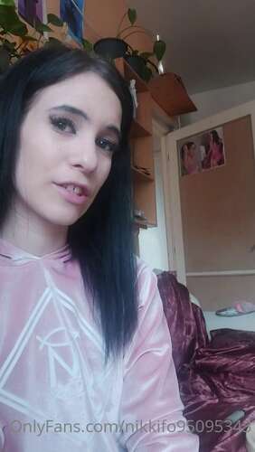 Nikkifo95095343 – – 29 03 2022 2407961356 1280p - Cover