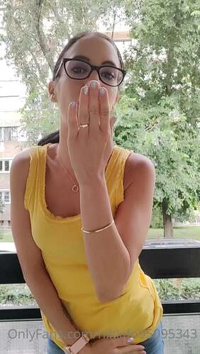 Nikkifo95095343 – – 31 08 2020 806789047 1280p - Cover