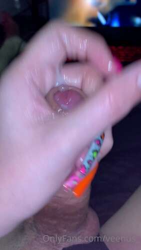 Veenus – 19 10 2020 1100661225 – Open Your Mouth So You Can Receive My Milk 1920p - Cover