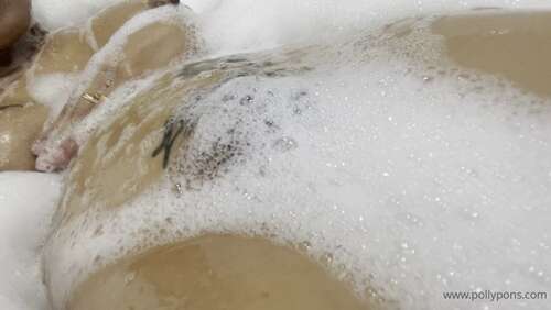 Poopea – 20 02 2021 2037013325 – Bath Time 1080p - Cover