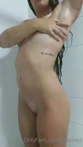 Piapowa – 22 03 2022 2395341720 – Be My Shower Buddy 1920p - Cover