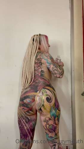 Piggymouth – 02 11 2021 2264036105 – Making Myself All Nice And Shiny 1920p - Cover