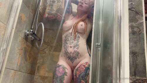 Piggymouth – 06 05 2020 290244312 – Shower Time Just Need Someone To Scrub My Back 1080p - Cover