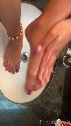 Princess Enola – 30 11 2020 1358129556 – After Walking Barefoot On The Street Dirty Foot Pics Coming Soon 1920p - Cover