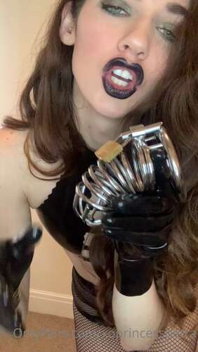 Xoprincesspetra – 17 02 2021 2033066576 – If I Don T Have The Keys To Your Cage You Need To Send Me A Dm To Find Out Where You Sho 1920p - Cover