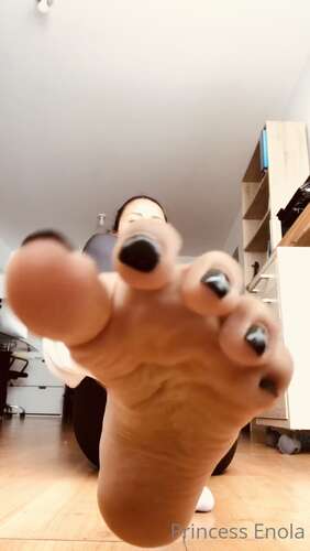 Princess Enola – 12 11 2020 1241000416 – Just After My Workout. You Cant Imagine The Perfect Smell Of Them Would You Clea 1280p - Cover