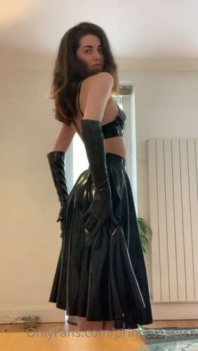 Xoprincesspetra – 19 05 2020 337310040 – To All Those That Contributed To My New Gloves. You Re Welcome. 1920p - Cover