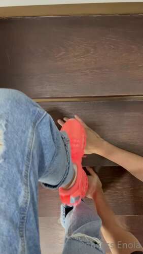 Princess Enola – 16 01 2021 2010184802 – Who Wants To Play A Game I Want Oops Your Hands Don T Forge 1280p - Cover