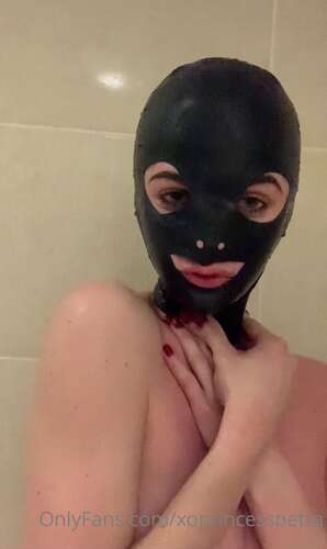 Xoprincesspetra – 03 05 2021 2099861542 – The Weather Is Awful So Why Not Get Even Wetter 1626p - Cover