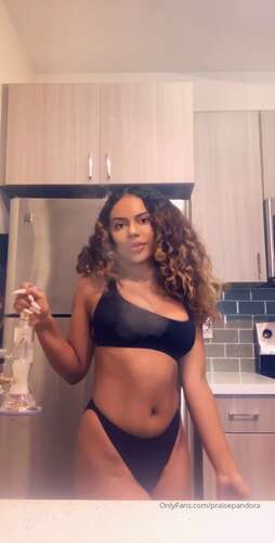 Praisepandora – 01 10 2019 66451162 – Hot 1232p - Cover