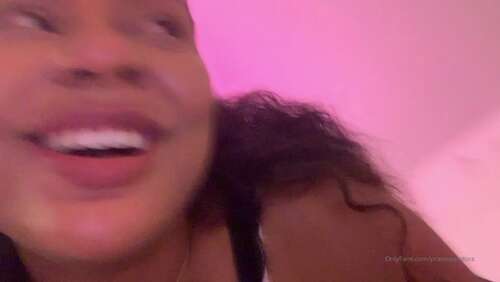 Praisepandora – 01 08 2019 48033505 – Princess Pandora Robbed Me And I Feel Terrible 720p - Cover