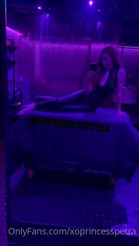 Xoprincesspetra – 20 05 2022 2448614950 – Listen To The Crying Puppy 848p - Cover