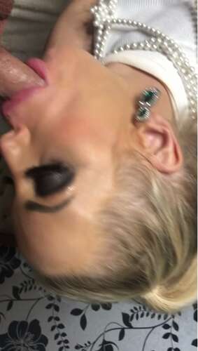 Rebeccamoreuk – 08 01 2019 19424886 – Anal Teaser…. Getting Used To His Thick Cock…… Close Ups 720p - Cover