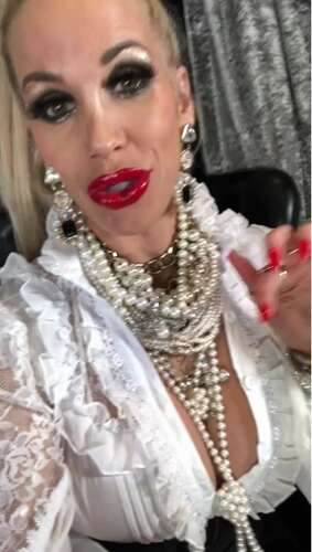 Rebeccamoreuk – 09 01 2019 19539234 – Live Film Stream Tonight Who S Joining Me For When The Booty Call Arrives Should He Ru 720p - Cover