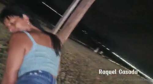 Kelcasada – 2022 01 05 2321256853 – A Pessoa Estava T O Animada Na Praia Ontem A Noite Que 1056p - Cover