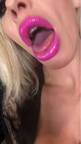 Rebeccamoreuk – 07 01 2019 19351273 – Hello Everyone Live From The Sluthut 12.25Pm Xxx 720p - Cover