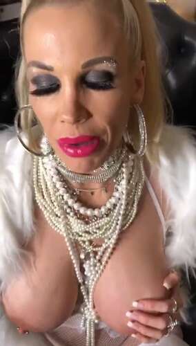 Rebeccamoreuk – 09 12 2018 17595991 – Let Me Help You Milk Them Balls Xxx 720p - Cover