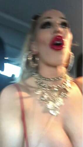 Rebeccamoreuk – 03 01 2019 19076295 – And I Introduce Myself Like This…. 720p - Cover