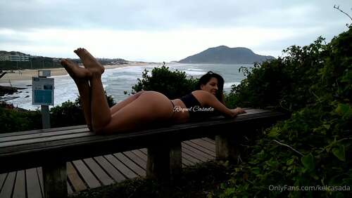 Kelcasada – 2021 10 07 2240795572 – Amo Essa Praia 1080p - Cover