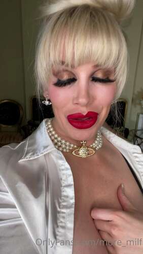 Rebeccamoreuk – 06 01 2021 2003033552 – See You 10Pm For A Horny Live Show 1920p - Cover