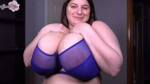 Sarah Rae – Blue Bra Tease 1080p - Cover